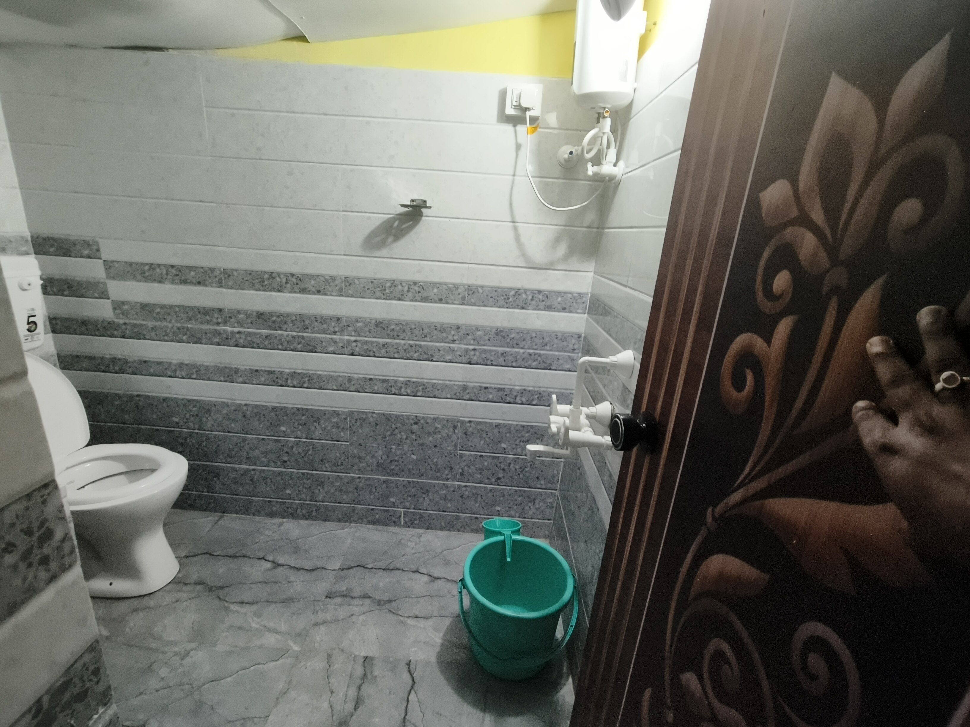 Geeta Home Stay - Tap to explore photos