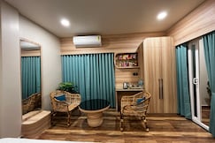 CHANGMAI GROVE, Tinsukia