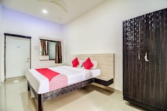 Hotel O Shree Pingara, Thane