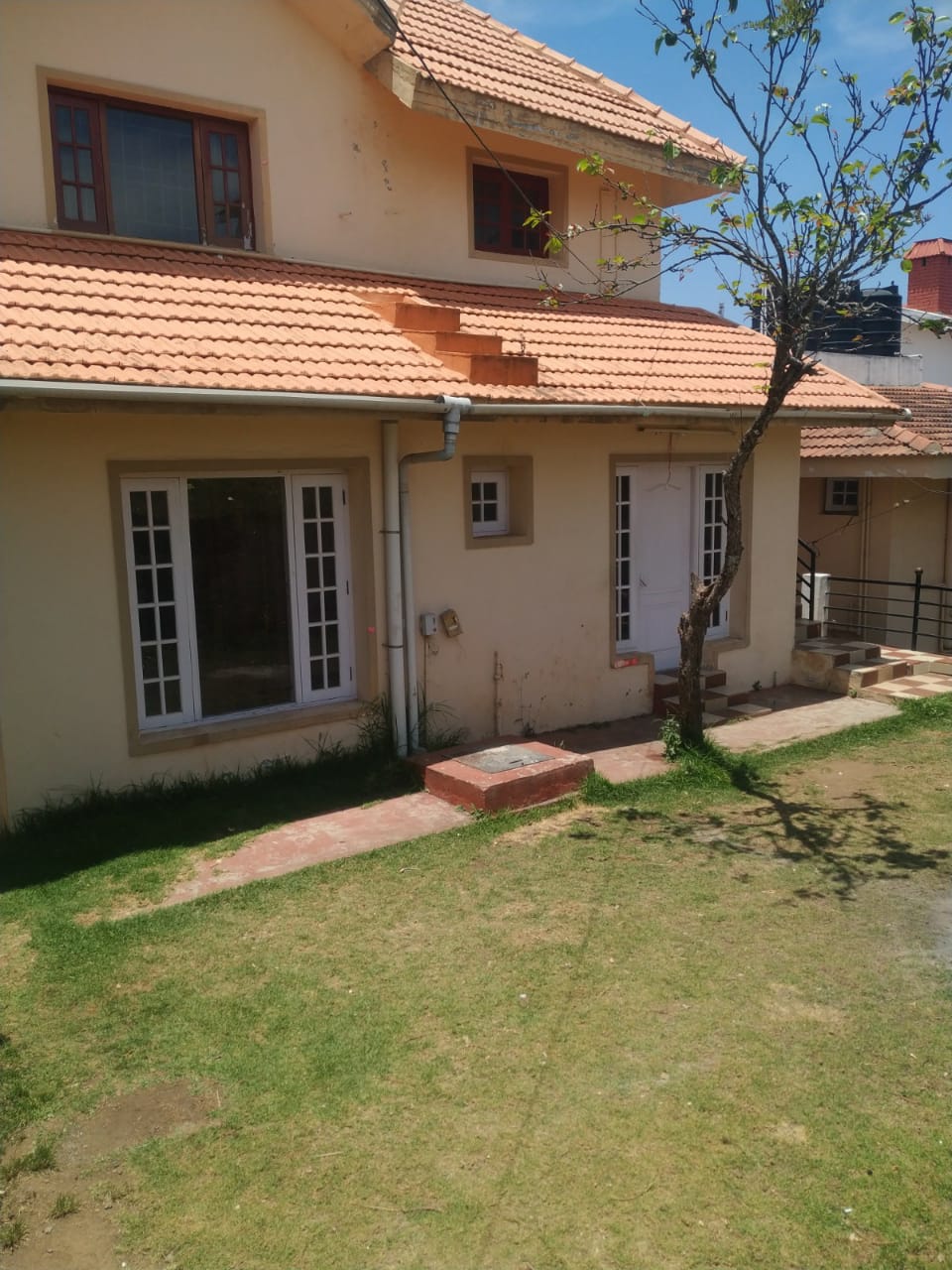 Manisha Cottage Kodaikanal - Tap to explore photos