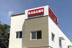 Ragams Holiday Inn | Rooms in a Homestay, Pollachi