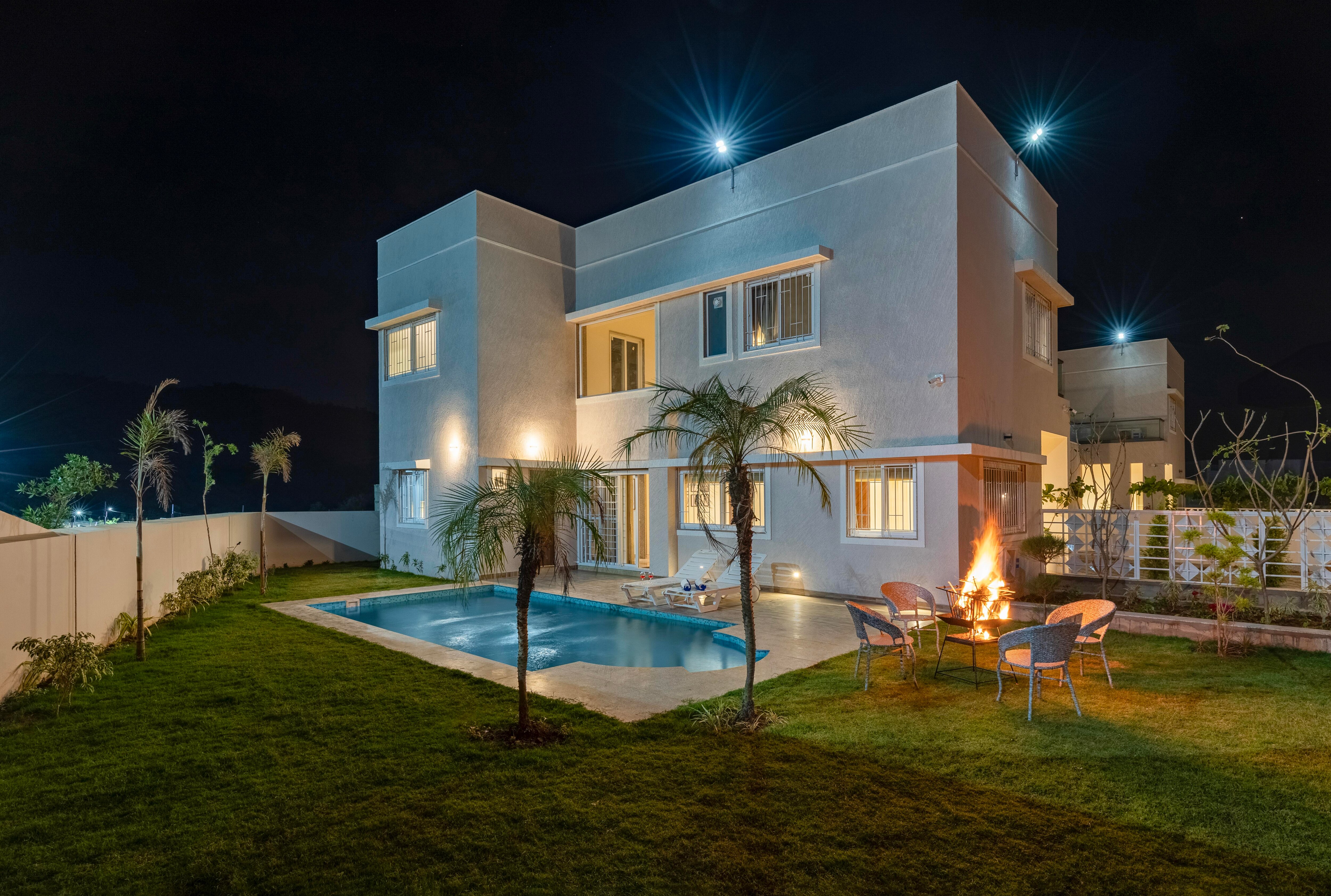 Luxurious 2 BHK Villa with Pvt Pool ,Udaipur - Tap to explore photos