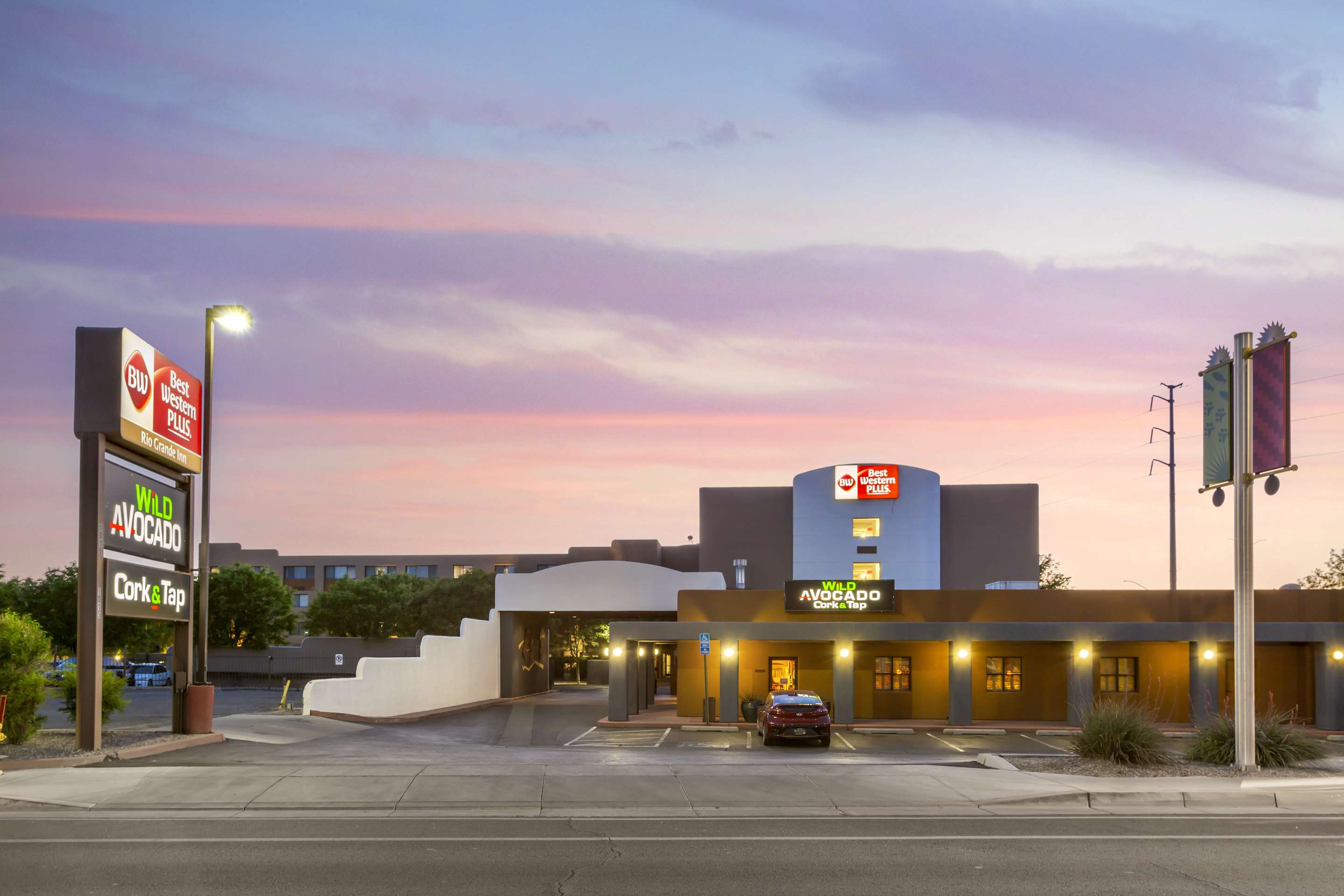Best Western Plus Rio Grande Inn - Tap to explore photos
