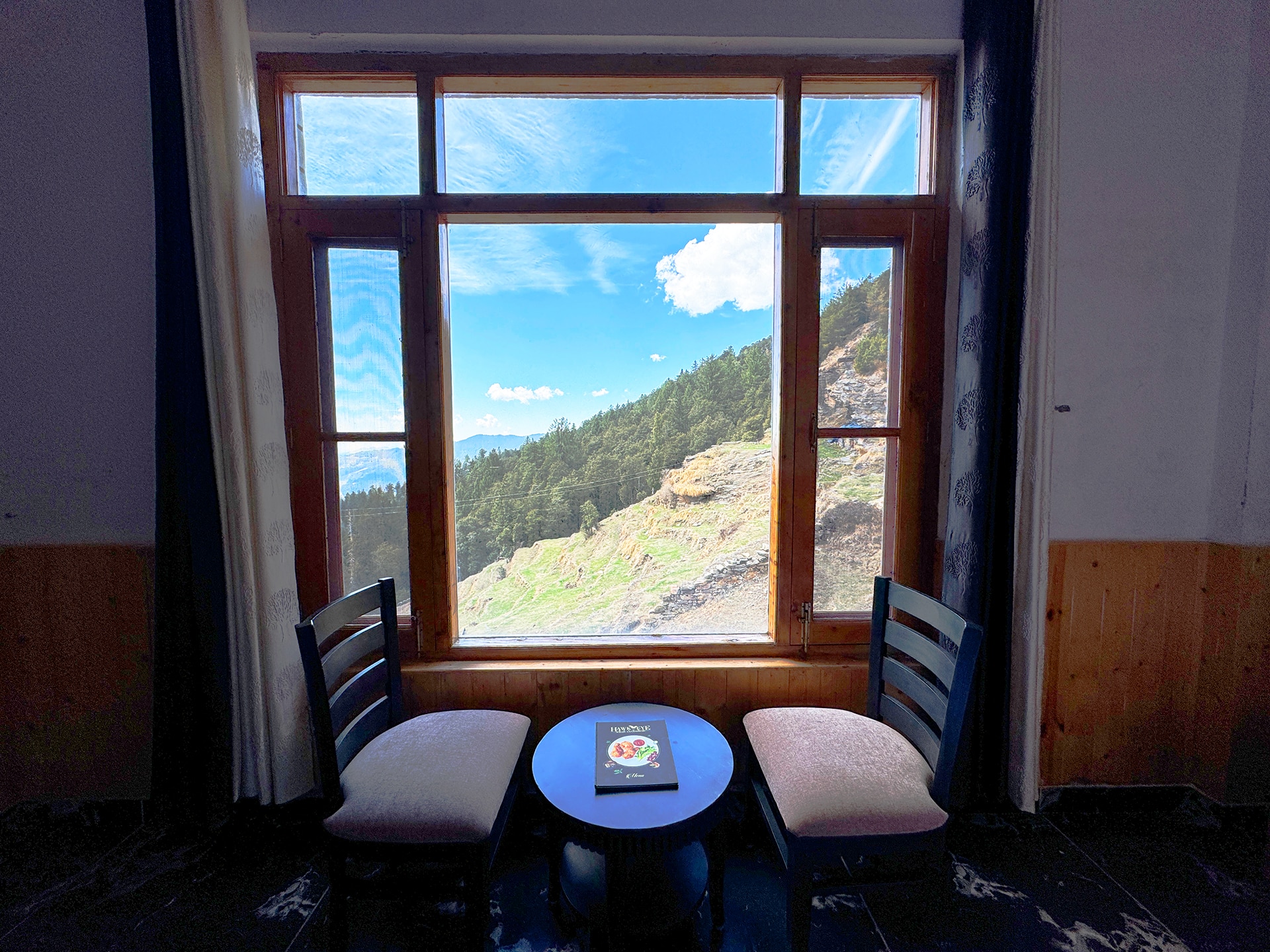 Hawk Eye Resort - Tap to explore photos