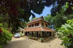 Kuriyan parambil house, Kunnamkullam