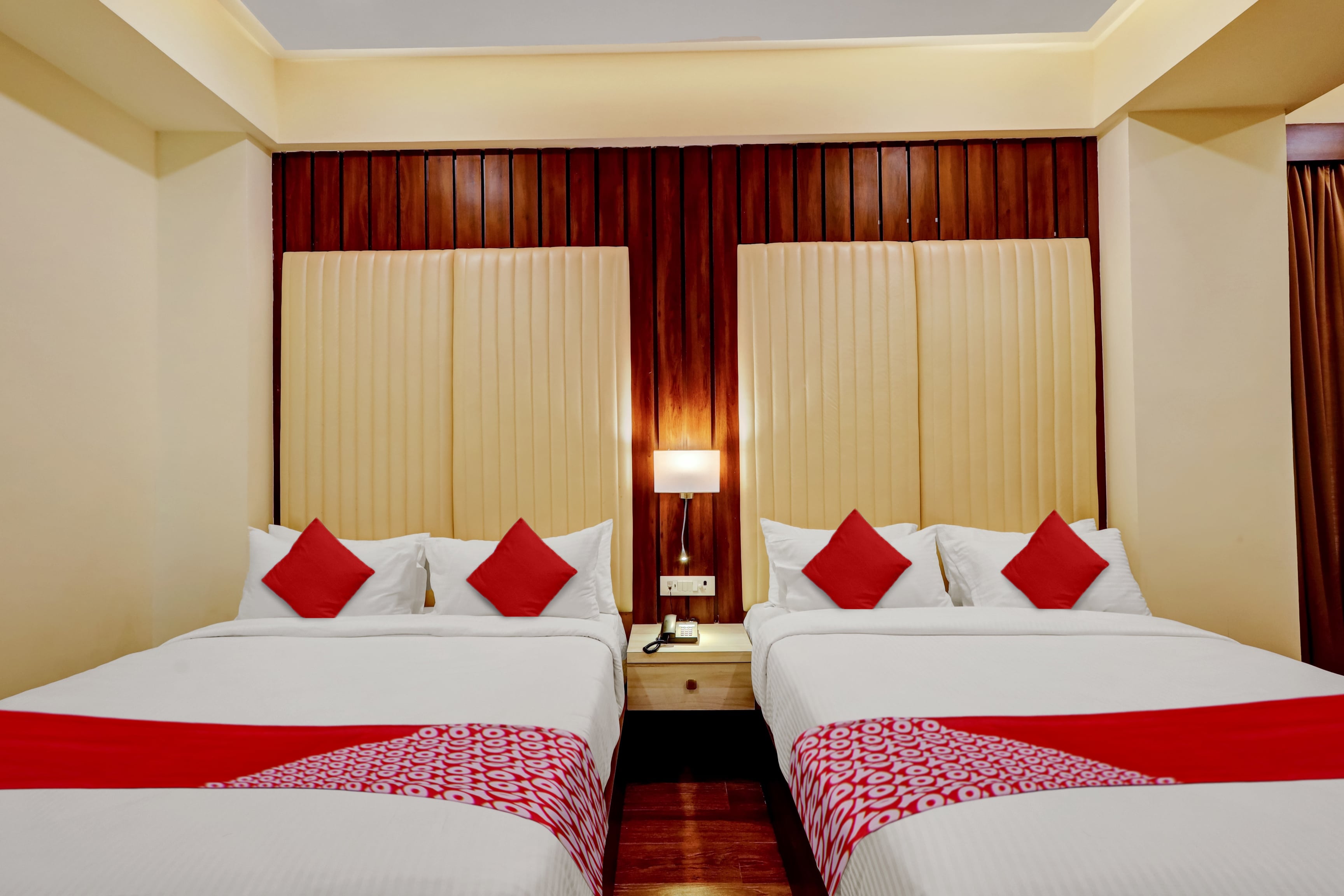 Hotel O SAI GRAND LUXURY ROOMS - Tap to explore photos