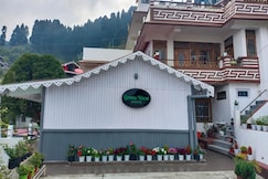 All Wooden Cabin, Darjeeling