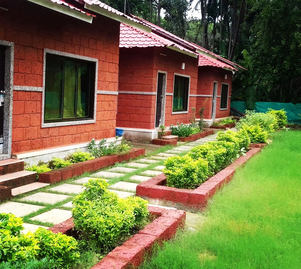 Meet Holiday Home | Rooms in a Homestay - Tap to explore photos