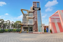 Super Townhouse Oak Phase 13 Varanasi Formerly RR Palace, Varanasi