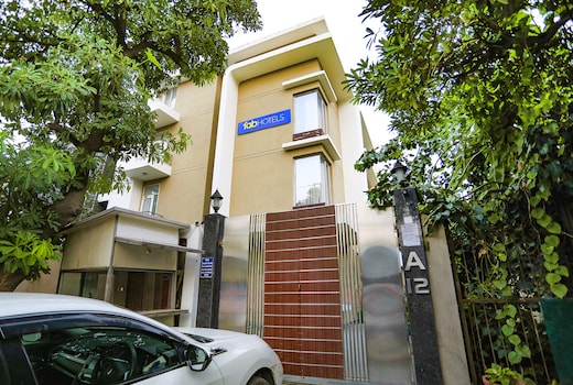 FabHotel Grand Olive