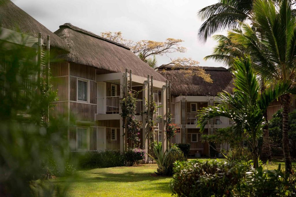 Veranda Tamarin Hotel and Spa - Tap to explore photos