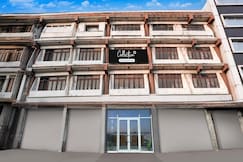 Collection O Kanpur Central Railway Junction Formerly Maharaja Palace, Kanpur