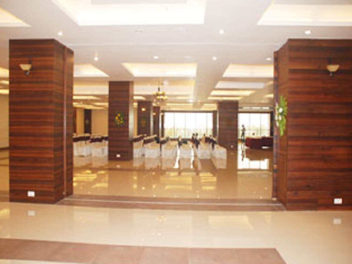 Vijaya Tej Clarks Inn Patna Patna Inr 915 Off 4 4 2 8 Hotel