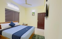 Deluxe Double Room (Non A/C)
