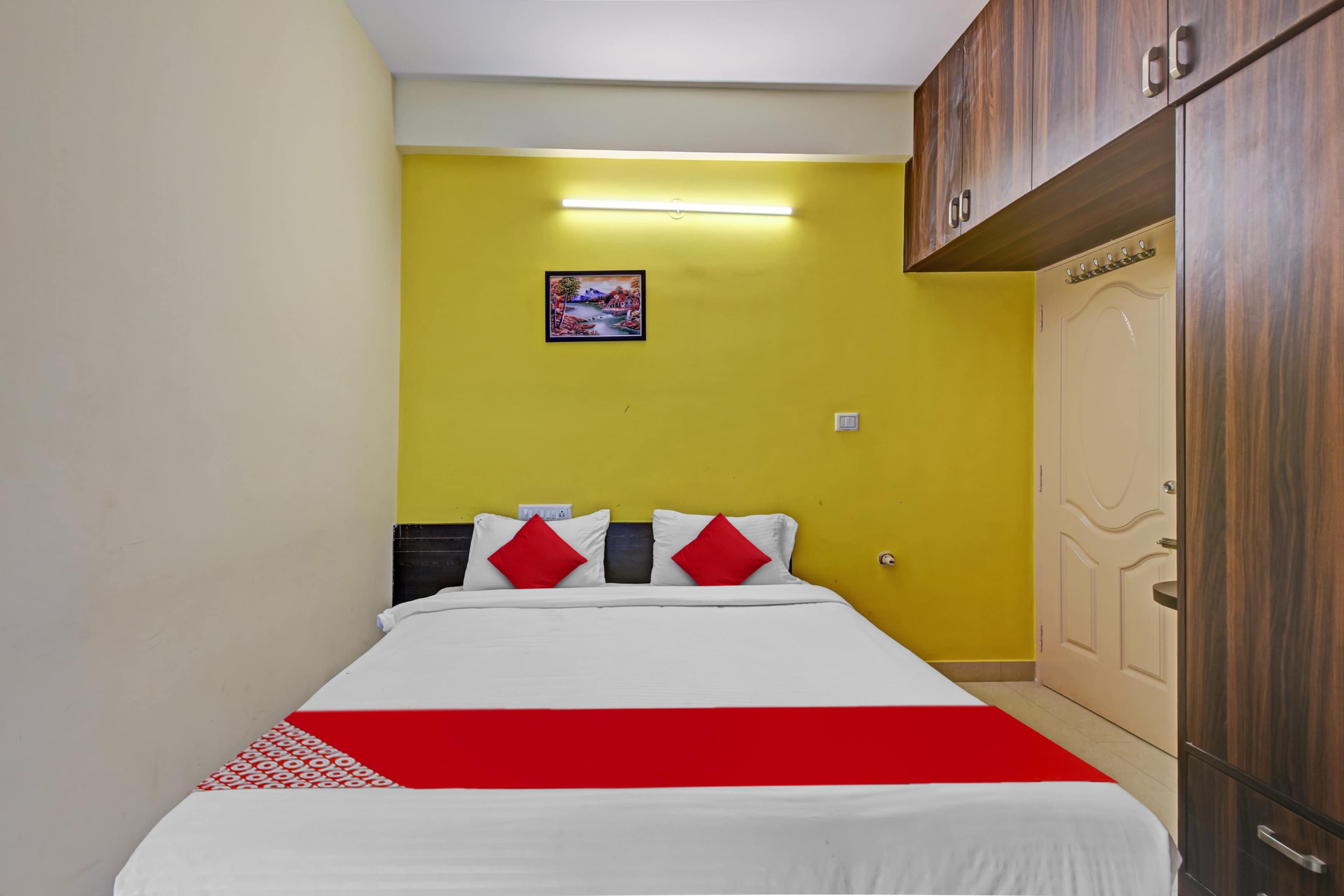 Hotel O Metro Inn Manyata - Tap to explore photos