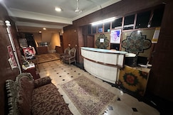Hotel Royale Inn, Vapi