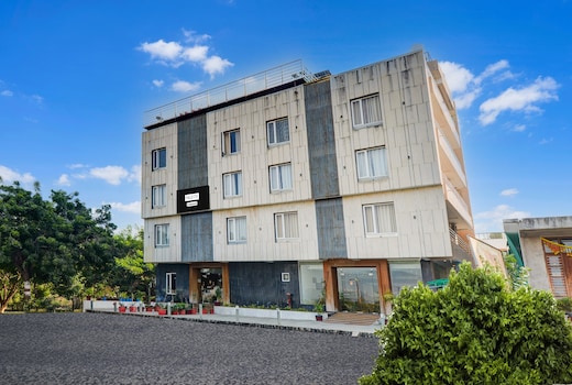 Palette by CheckIn Goverdhan Villas Formerly The White Fresco