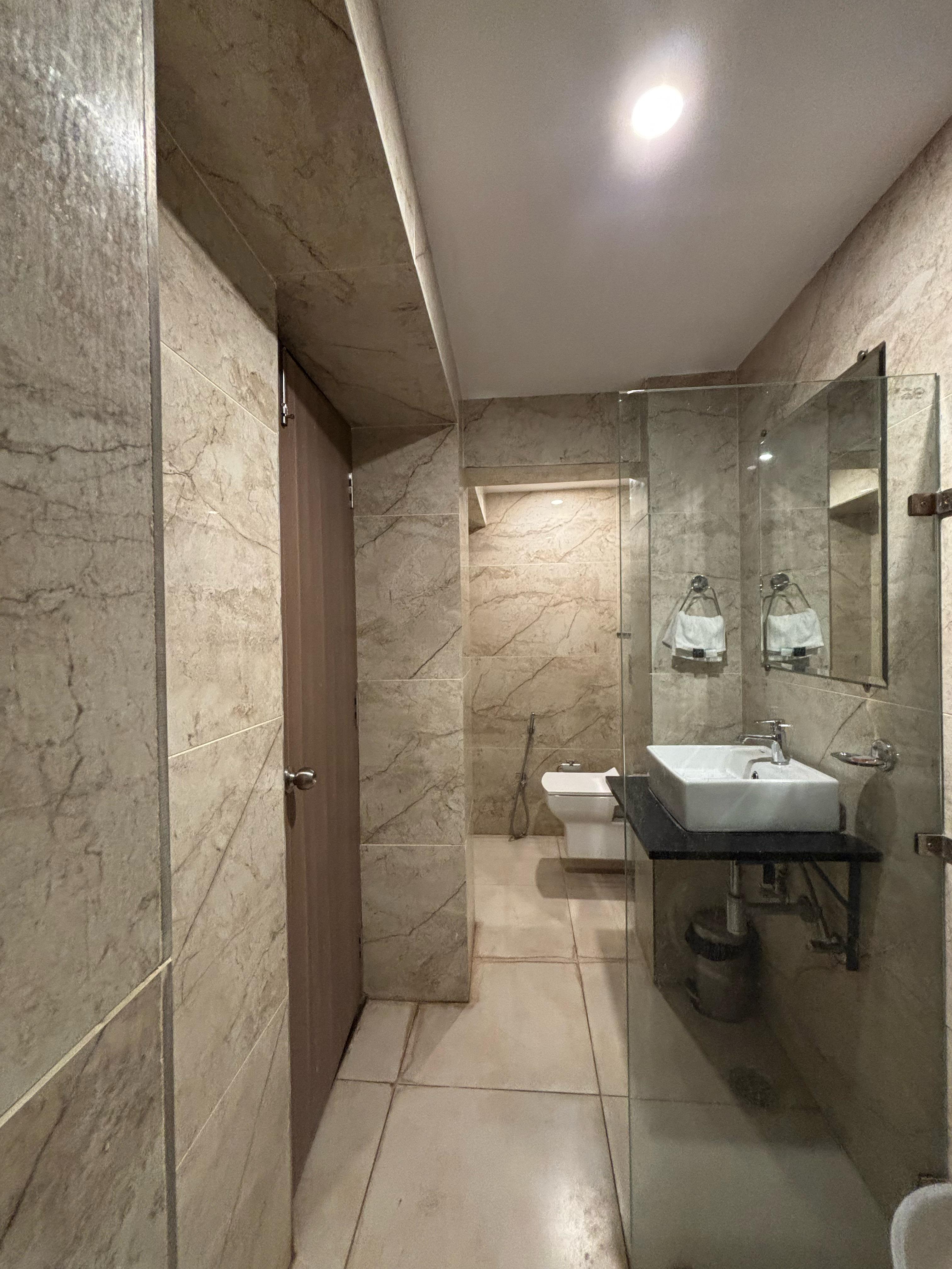 Hotel Namami Gange - Tap to explore photos