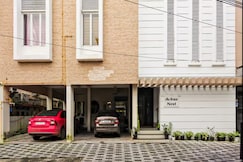 Stay Above by Alchemy Homes, Cochin