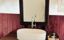 Premium AC Swiss Room
