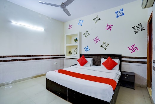 Hotel O Vibhu Residency