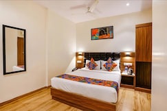 Deluxe Residency  Near International Airport, Mumbai