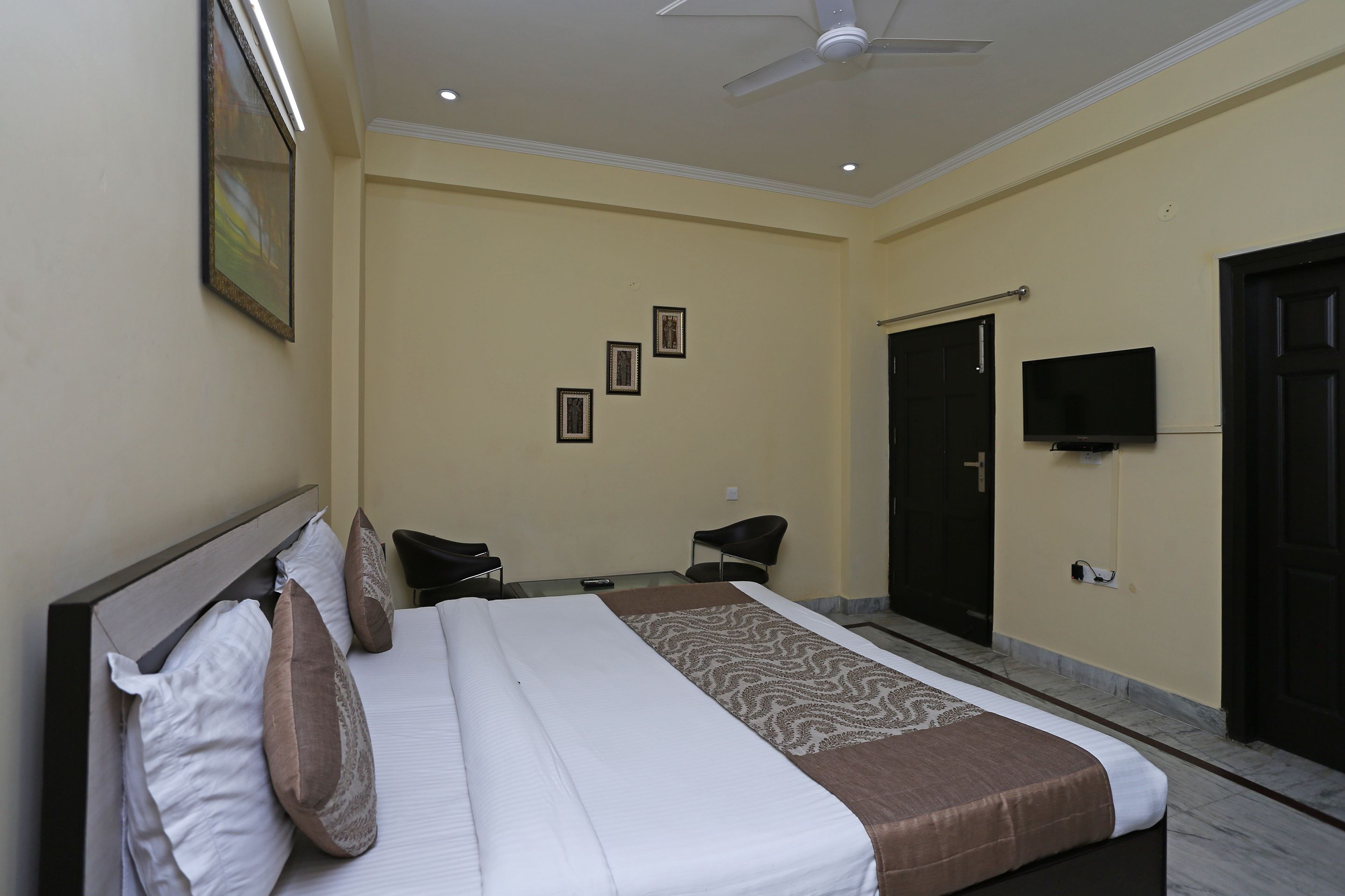 Hotel Shan Residency - Tap to explore photos