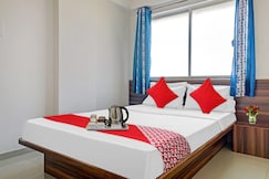 SPOT ON Swarg Executive Paradise Near Fun Time Multiplex, Pune