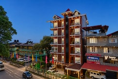Hotel Greeno's, Rishyap