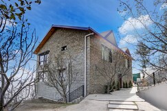 DanCenter Villa Mihika I Premium 5BHK I Orchard I Chef I Shimla, Chaupal