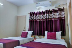 Hotel O Shree Mookambika Guest House Near Sri Someshwara Swami Temple, Bangalore