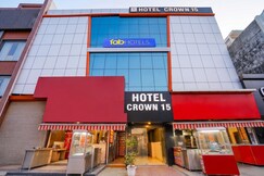 FabHotel Crown 15 - Noida Sector-15 Metro Station, Noida