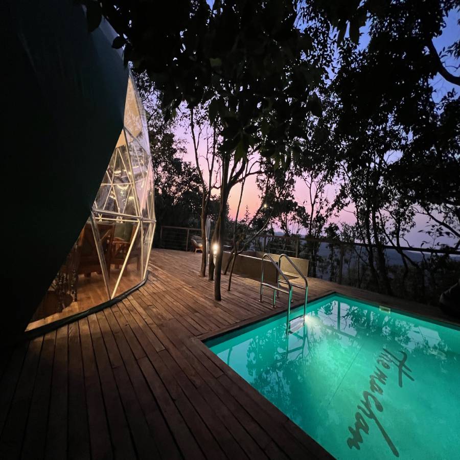 Cocoon Villa in the Sky - Tap to explore photos