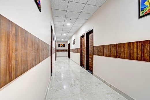 Hotel O by OYO Lord King Hotel