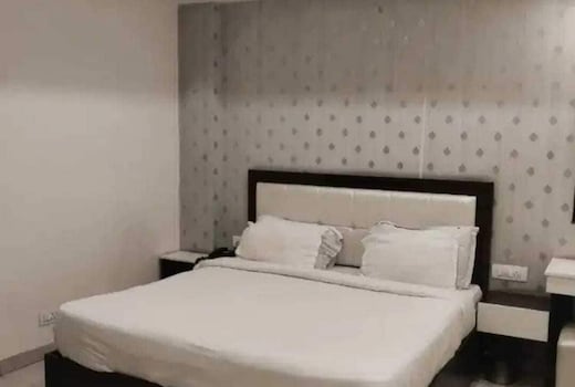 Hotel O by OYO Silver Stone