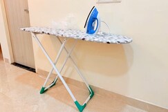 Jacuzzi Studio By Cayetana Near Airport| RiverView, Khatu