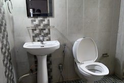 Caroline Stay Near KIIT University || Budget Friendly || Couple Friendly, Bhubaneshwar