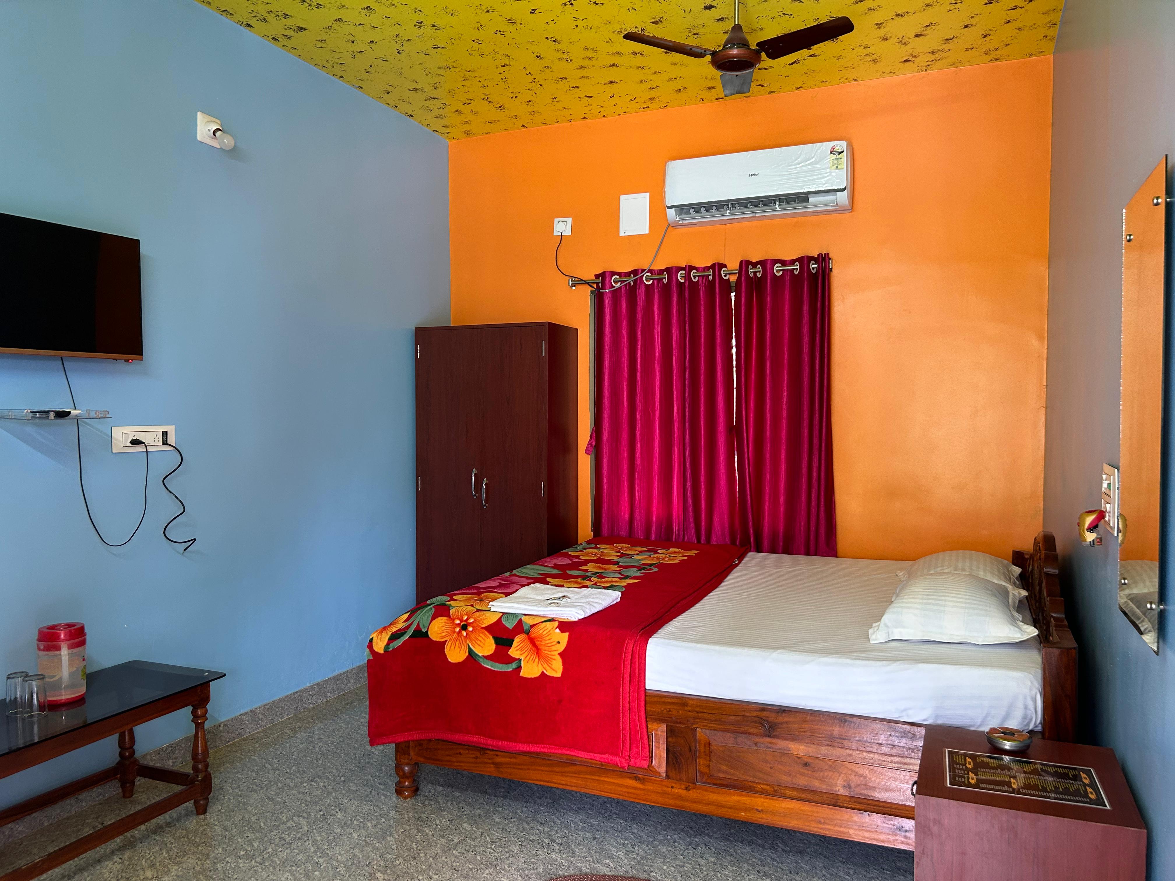 SURYA VILLA - Tap to explore photos