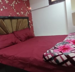 Silver cooler non attached washroom (external private washroom)