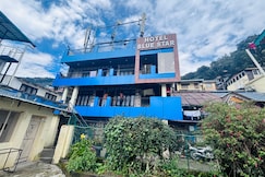 Hotel Bluestar, Dwarahat