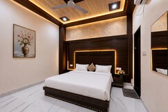 Hotel Shri Mohini Kunj Vindavan By HRG, Vrindavan