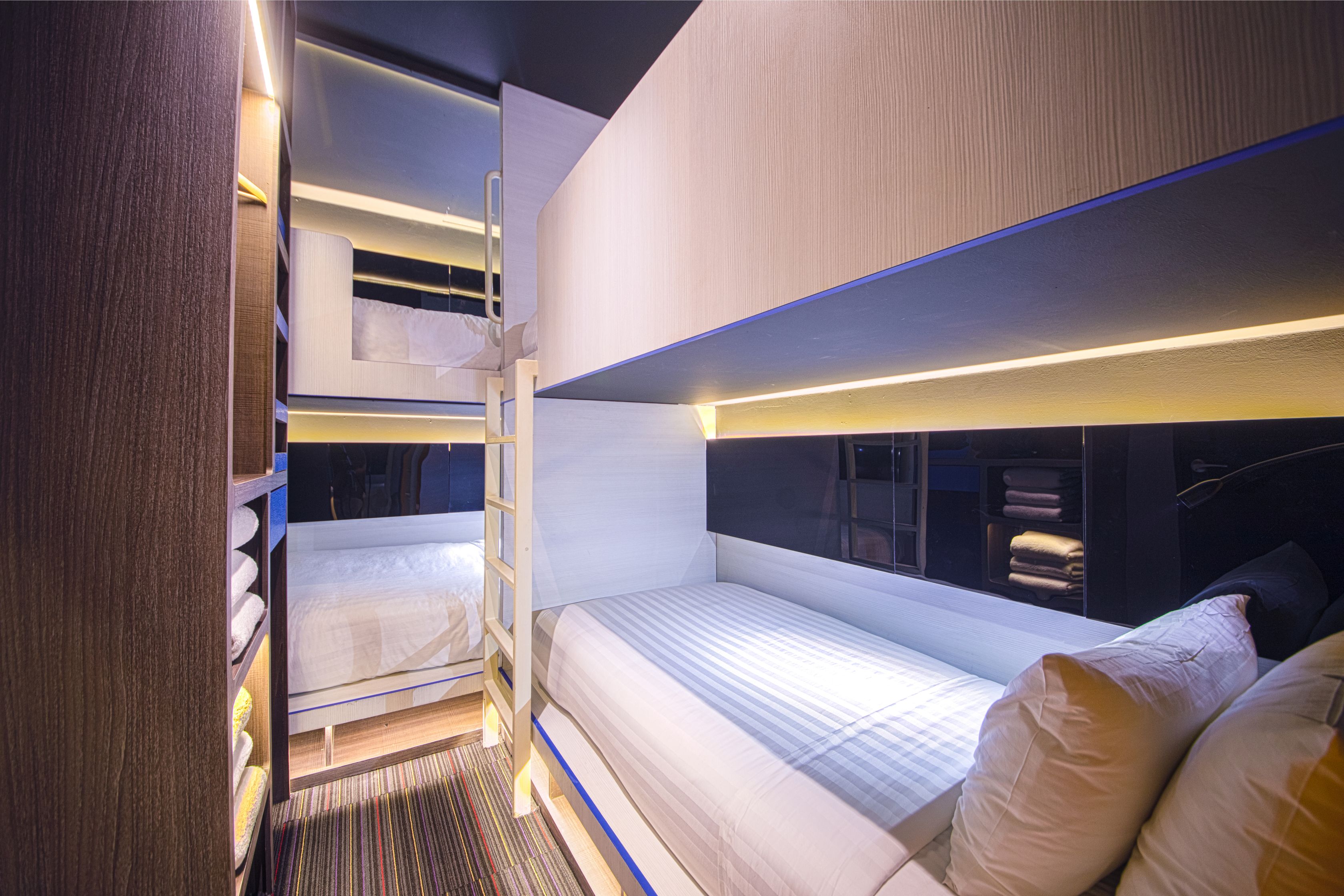 CUBE Family Boutique Capsule Hotel @ Chinatown - Tap to explore photos