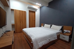 Hotel Center Point, Chotila