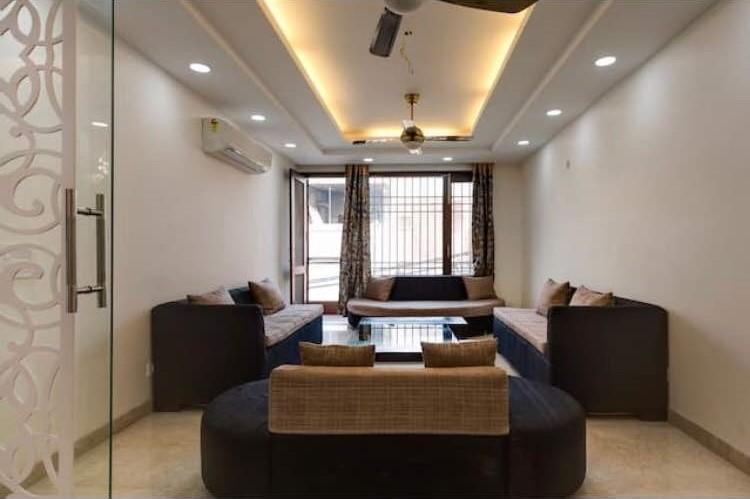 Luxurious! 4 room apartment - Tap to explore photos