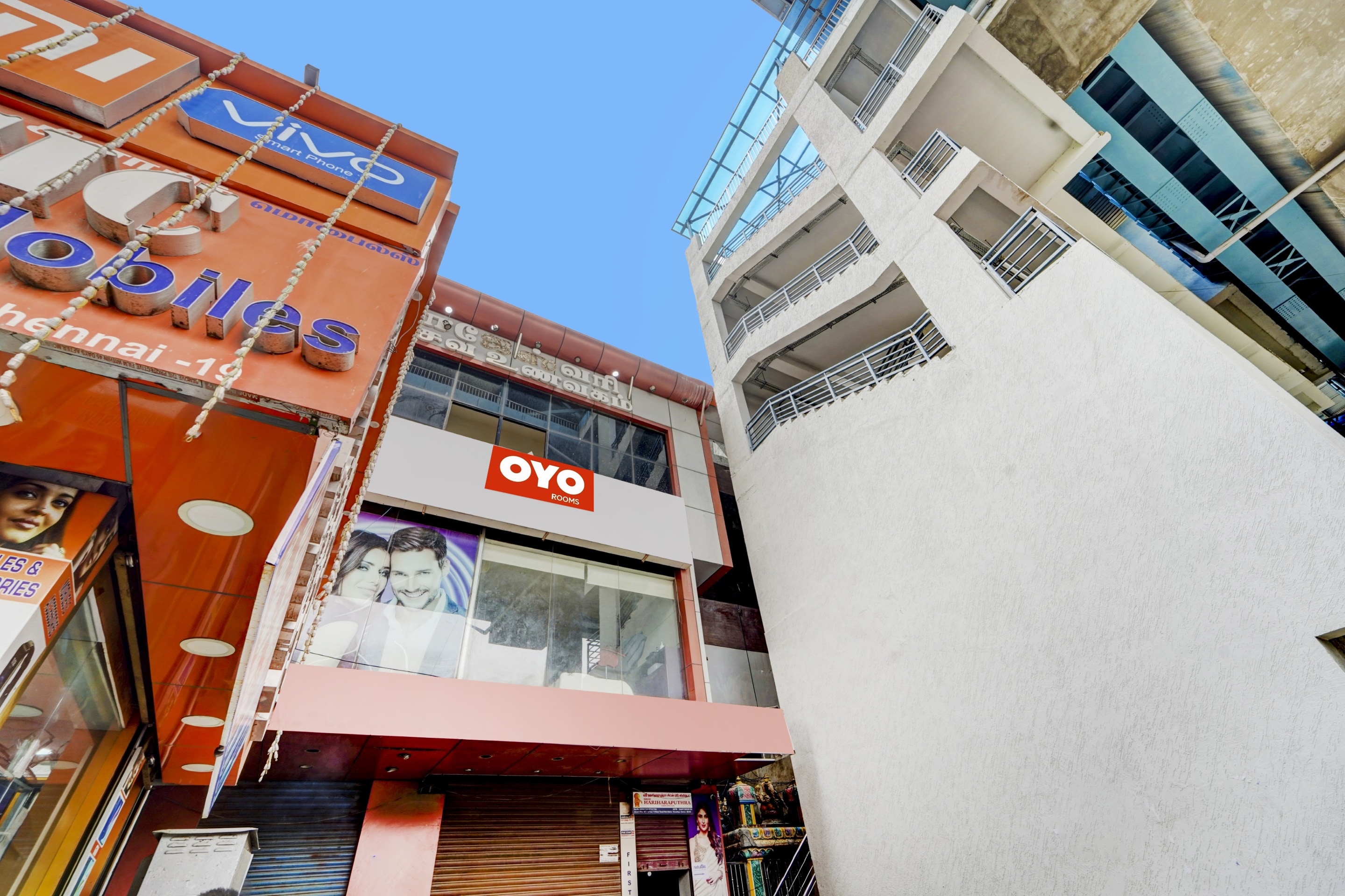 Hotel O Jayam Residency Tiruvottiyur Near Tiruvottriyur Theradi Metro Station - Tap to explore photos