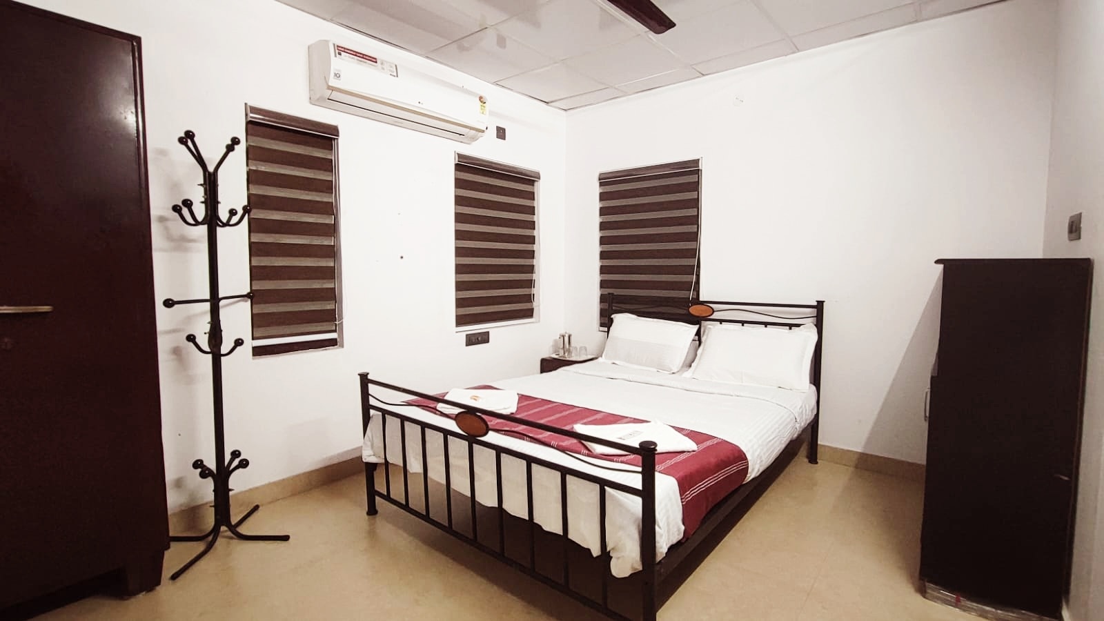 Kochi house - Tap to explore photos
