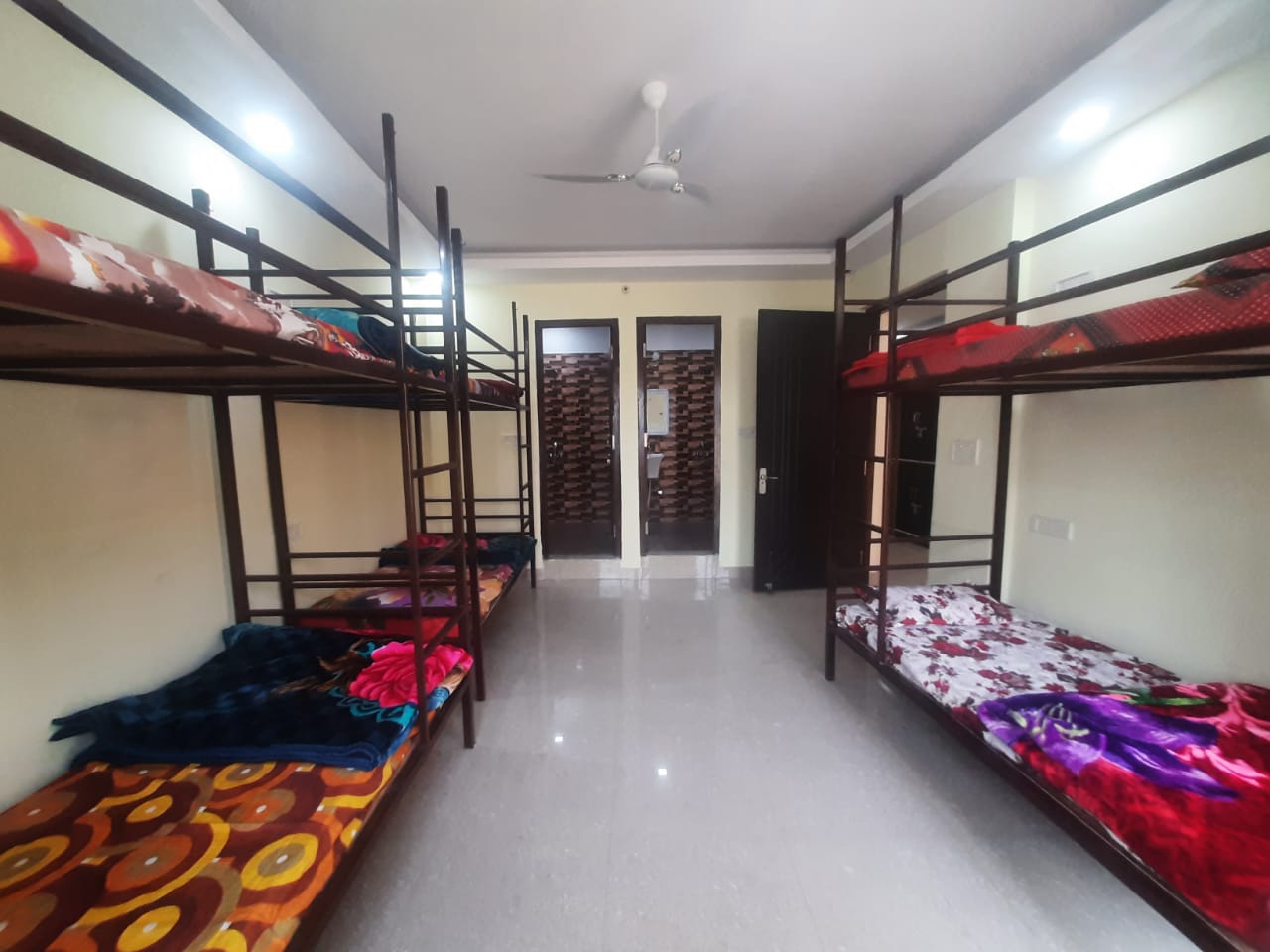 Bhagwati homestay (mountain fox Home) - Tap to explore photos