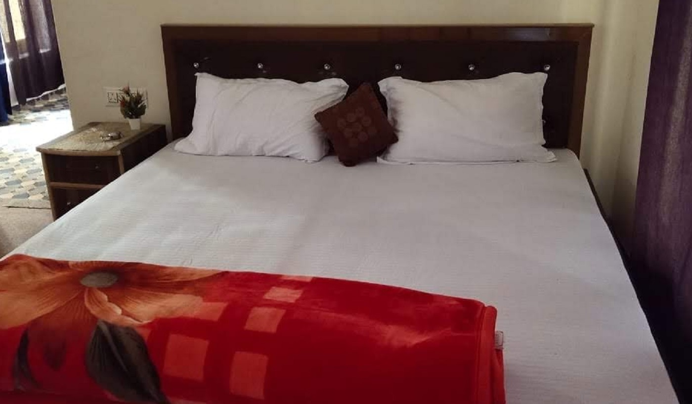 Sangay Guest House - Tap to explore photos