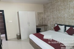 HOTEL VAISHNAVI GRAND LODGE, Miryalaguda