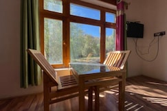 Ompo guest houuse, Leh